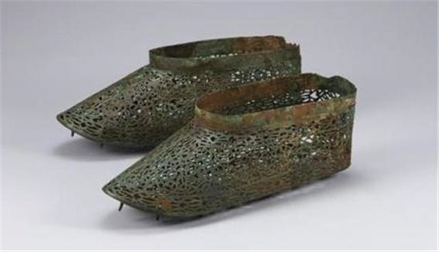 1,500년 전 삼국 시대 금동신발 보물 지정