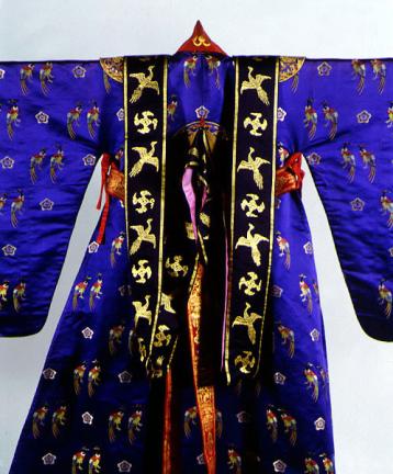 Queens ceremonial red robe(back)