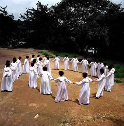 Ganggangsullae circle dance