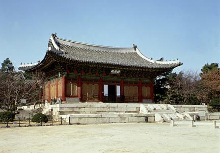 Myeongjeongjeon Hall of Changgyeonggung Palace