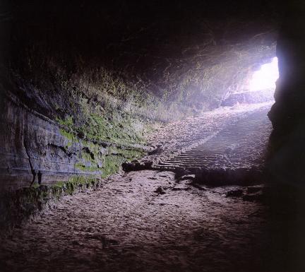 Enterance of Gimnyeonggul cave