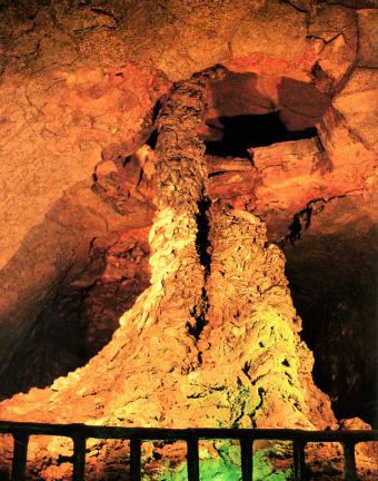 The best lava pillar in the world(Manjanggul cave)