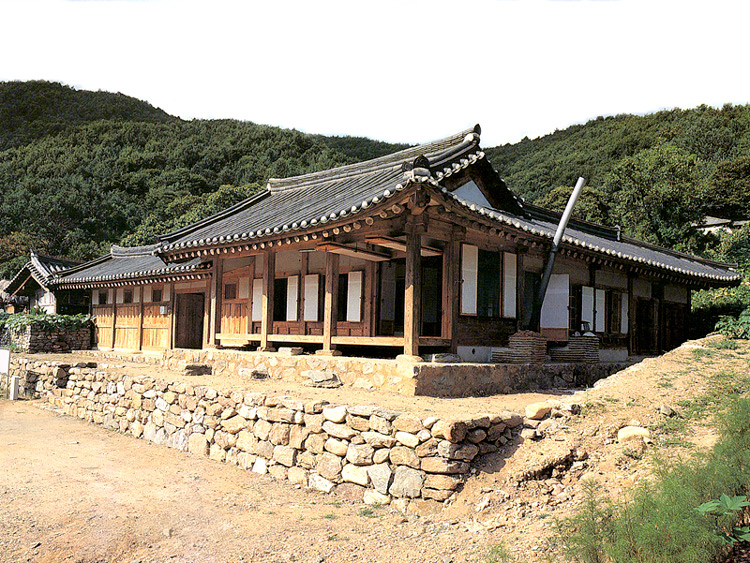 The Birthplace of Yi Hangro