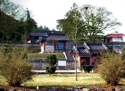 Ujeo Confucian shrine
