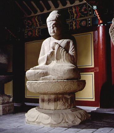 Seated stone Vairocana buddha satue in Mulgeol-ri, Hongcheon