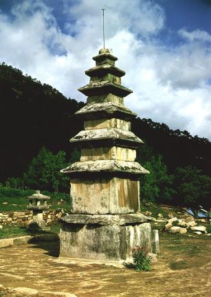 Five Storied Stone Pagoda in Mireuk-ri, Goesan