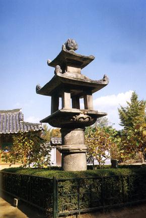 Stone Lantern in Gwanchoksa Temple
