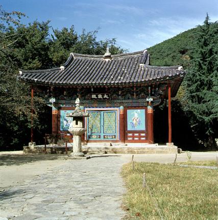 Daejeokgwangjeon Hall of Gwisinsa Temple
