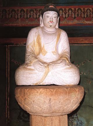 Seated stone buddha statue of Gwallyongsa Temple