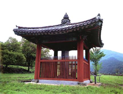 The Stele Accompanying Pagoda of Buddhist Priest Nanghye in Seongjusa Temple